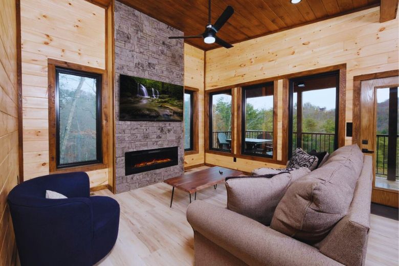 5 Reasons to Stay in a Secluded Gatlinburg Cabin